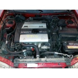 volvo v40 familiar del año 1996