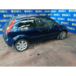 ford fiesta (cbk) del año 2004