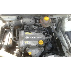 opel corsa b del año 1999