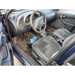 citroen xsara berlina del año 2000