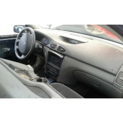 renault laguna ii (bg0) del año 2001