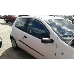 fiat punto berlina (188) del año 2000