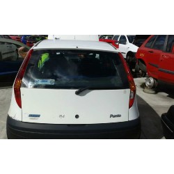 fiat punto berlina (188) del año 2000