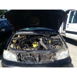 kia carnival del año 2000