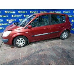 renault scenic ii del año 2004