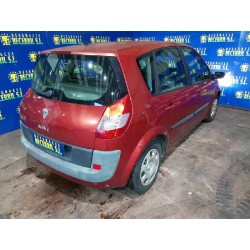 renault scenic ii del año 2004
