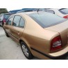 skoda octavia berlina (1u2) del año 2001