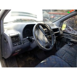 mercedes vito (w638) caja cerrada del año 2001