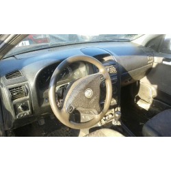 opel astra g berlina del año 2001