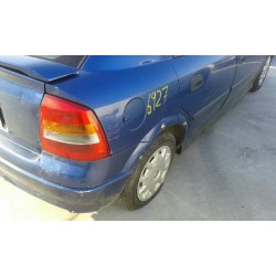 opel astra g berlina del año 2001