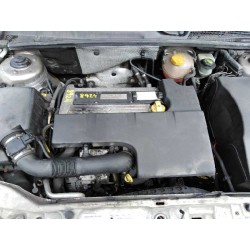 opel vectra c berlina del año 2002