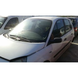 renault scenic ii del año 2006