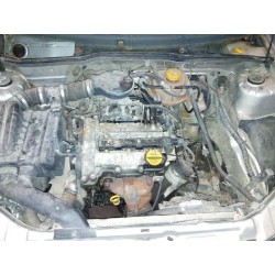 opel corsa b del año 2000