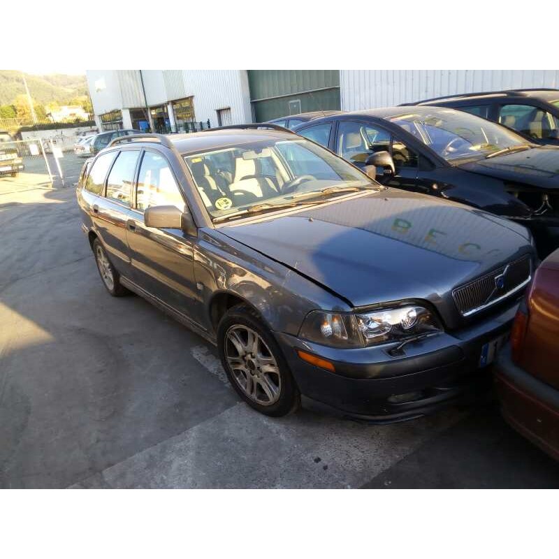 volvo v40 familiar del año 2001 volvo v40 familiar del año 2001