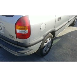 opel zafira a del año 2000