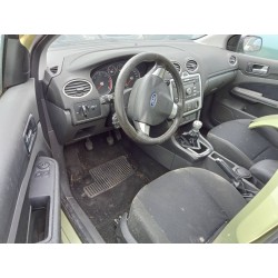 ford focus berlina (cap) del año 2005