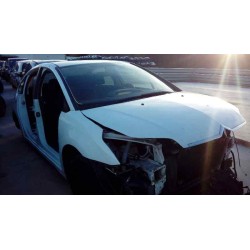 citroen c4 berlina del año 2005