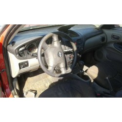 nissan almera (n16/e) del año 2001