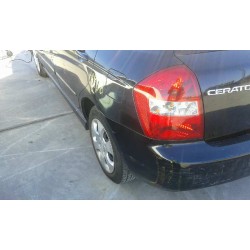 kia cerato del año 2005