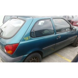 ford fiesta berlina (dx) del año 2000