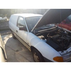 opel astra f berlina del año 1993