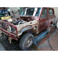 nissan patrol (k/w260) del año 1989