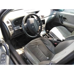 renault laguna ii (bg0) del año 2001