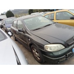 opel astra g berlina del año 2002