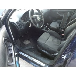 volkswagen golf iv berlina (1j1) del año 2001