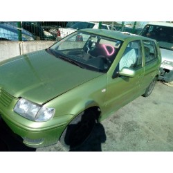 volkswagen polo berlina (6n2) del año 2000