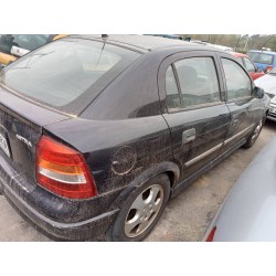 opel astra g berlina del año 2002