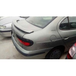 renault megane i classic (la0) del año 1950