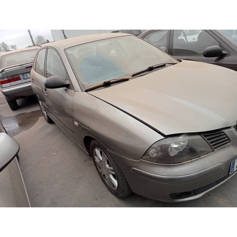 seat ibiza (6l1) del año 2005