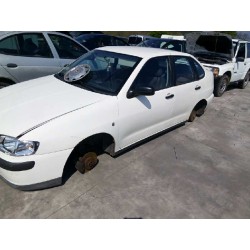 seat cordoba berlina (6k2) del año 2000