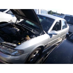 opel vectra b berlina del año 1999
