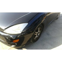 ford focus berlina (cak) del año 2001