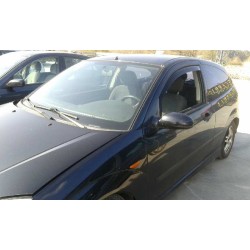 ford focus berlina (cak) del año 2001