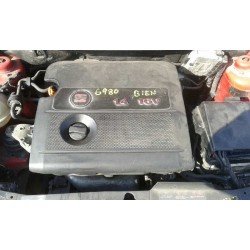 seat ibiza (6l1) del año 2002