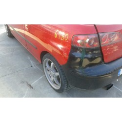 seat ibiza (6l1) del año 2002