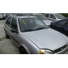ford fiesta berlina (dx) del año 2000