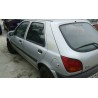 ford fiesta berlina (dx) del año 2000