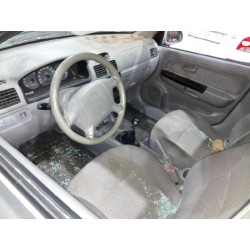 kia rio del año 2004