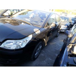 citroen c4 berlina del año 2006