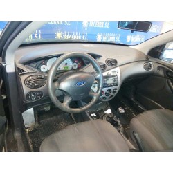 ford focus berlina (cak) del año 2003