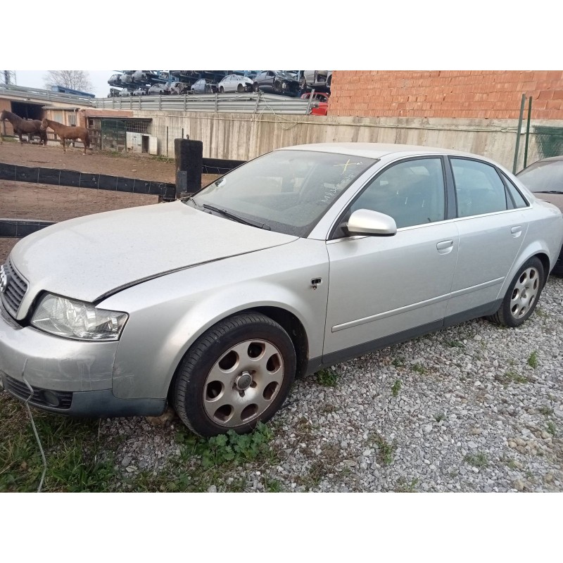 audi a4 berlina (8e) del año 2004