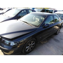 volvo s60 berlina del año 2002