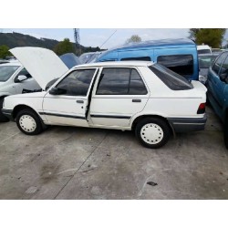 peugeot 309 del año 1990