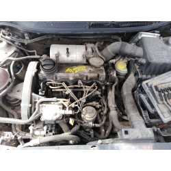 seat ibiza (6l1) del año 2002