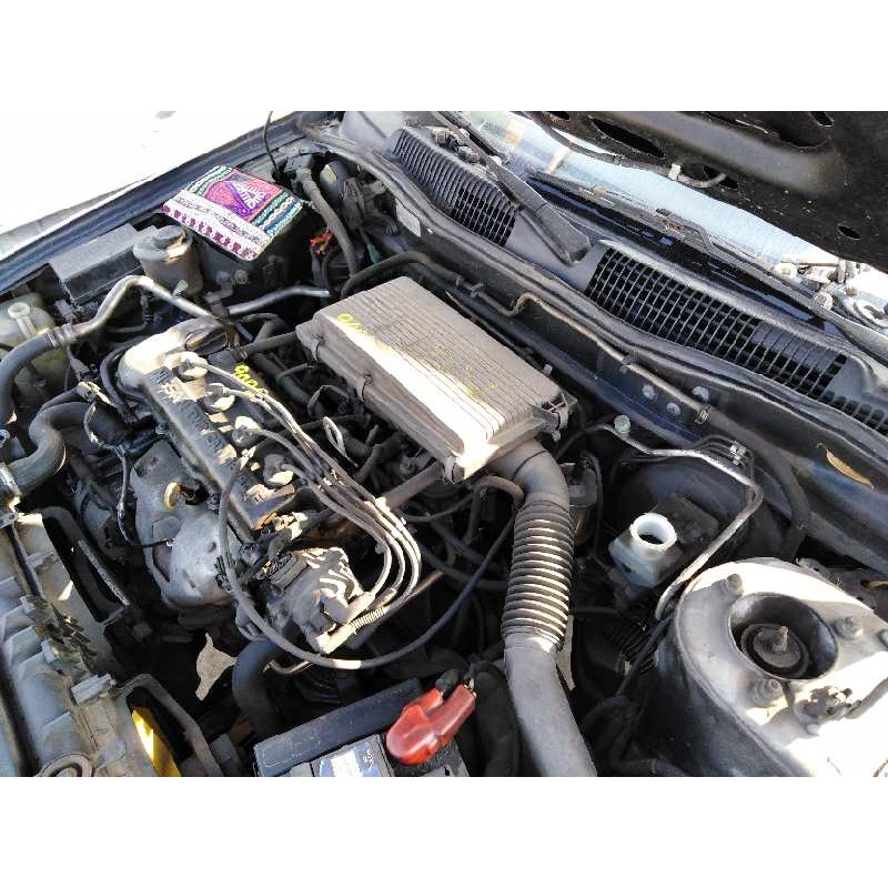 nissan primera berl./familiar (p10/w10) del año 1995