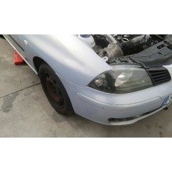 seat ibiza (6l1) del año 2002